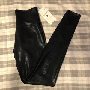 BuffBunny Northern Lights Legging